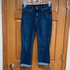 SILVER JEANS CO SUKI CAPRI Women's 28 x 23.5 Dark Blue Denim Capri Jeans EUC